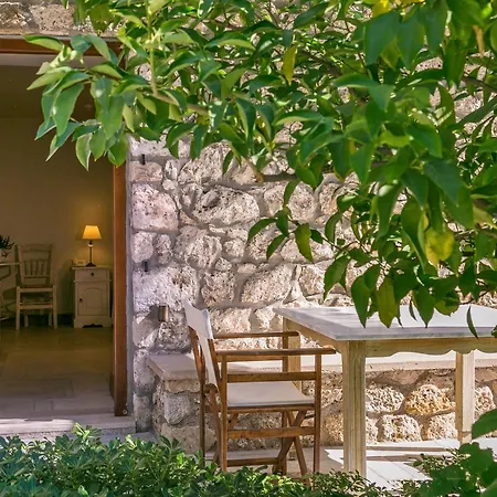 Aparthotel Mare Monte Luxury Spetses Town