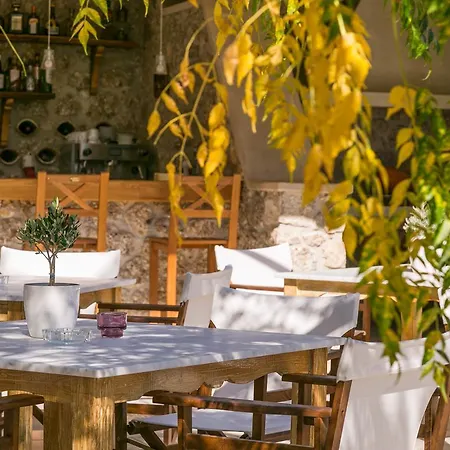 Mare Monte Luxury Spetses Town